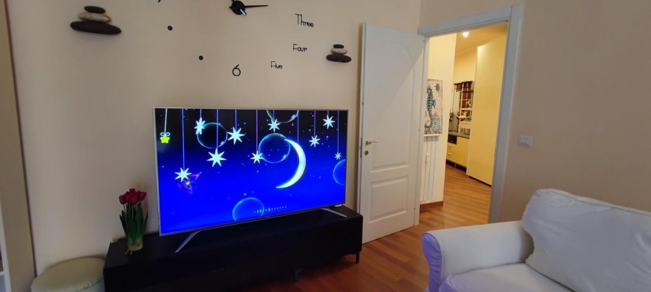 Azzurra Holiday Home - 850 M Al Mare - 75 Mq - Balconata Vivibile - Wi-Fi - Pay Tv Gratis - Posteggio Auto Condominiale Non Assegnato Rapallo Zewnętrze zdjęcie